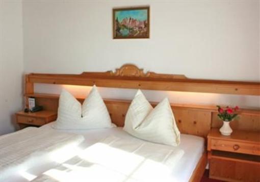 фото отеля Pension Waldhorn
