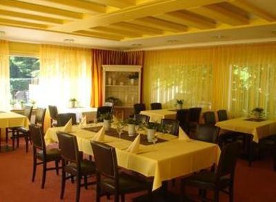 фото отеля Teutonia Hotel & le petit Gourmet