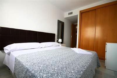 фото отеля Apartamentos Turisticos Mar de Nerja