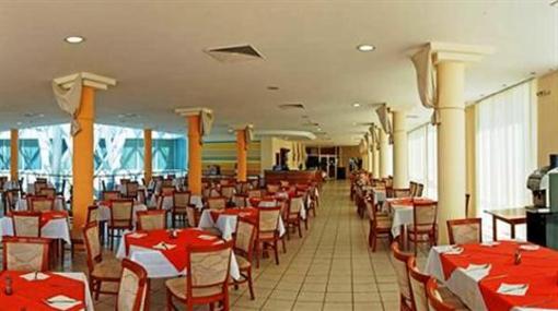 фото отеля Dolphin Marina Hotel