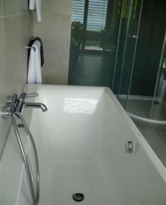 фото отеля A Room With A View Bed and Breakfast Montreux