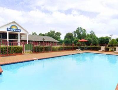 фото отеля Days Inn Savannah