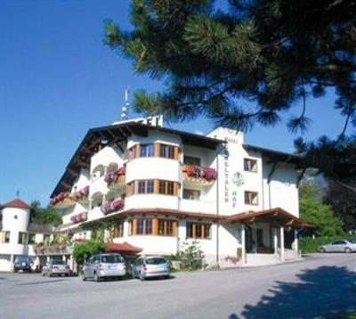 фото отеля Hotel Gurgltaler Hof