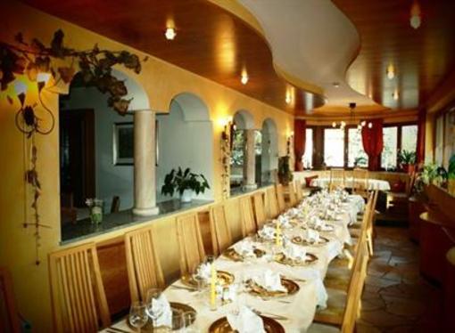 фото отеля Hotel Gurgltaler Hof