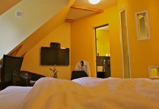 фото отеля Magle's Smiley Inn