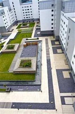 фото отеля Hot-el-apartments Edinburgh Waterfront