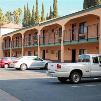 фото отеля Wayside Motel