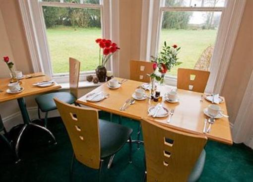 фото отеля Dower House Hotel