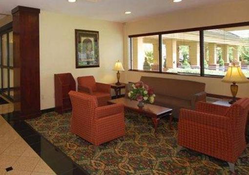 фото отеля Comfort Inn Capitol Heights