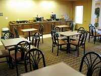 La Quinta Inn & Suites Mascoutah