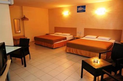 фото отеля Sri Indar Hotel