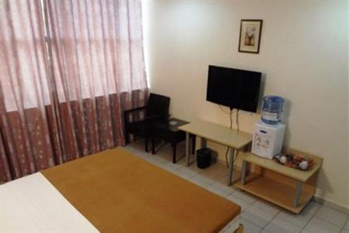 фото отеля Sri Indar Hotel