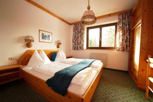 фото отеля Aparthotel Hutter