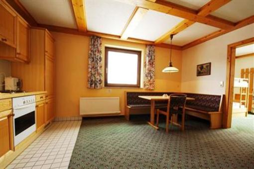 фото отеля Aparthotel Hutter