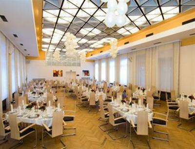 фото отеля Sporthotel Fuchsbachtal Barsinghausen