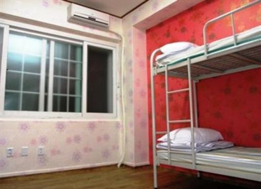фото отеля Hwaseong Guest House