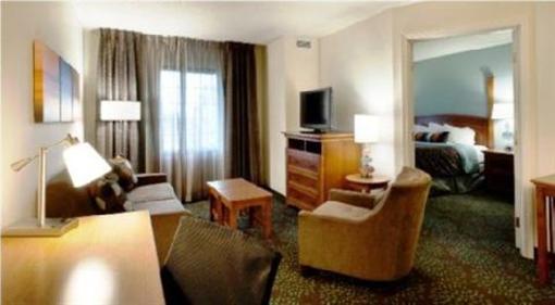 фото отеля Staybridge Suites Minneapolis Maple Grove