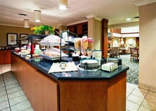 фото отеля Staybridge Suites Minneapolis Maple Grove