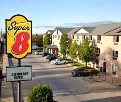фото отеля Super 8 Motel Mt. Pleasant