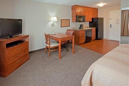 фото отеля Candlewood Suites Houston IAH / Beltway 8