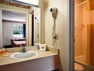 фото отеля Days Inn Plymouth