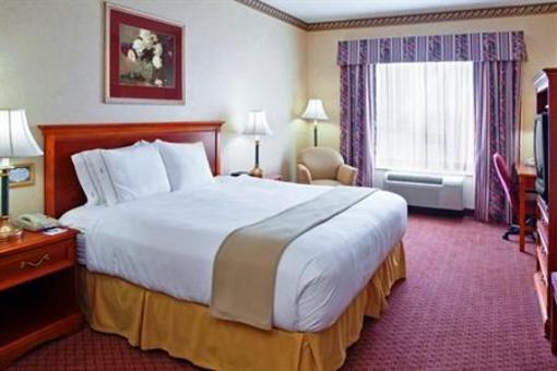 фото отеля Holiday Inn Express Hotel & Suites Warren (Ohio)