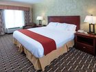 фото отеля Holiday Inn Express Hotel & Suites Warren (Ohio)