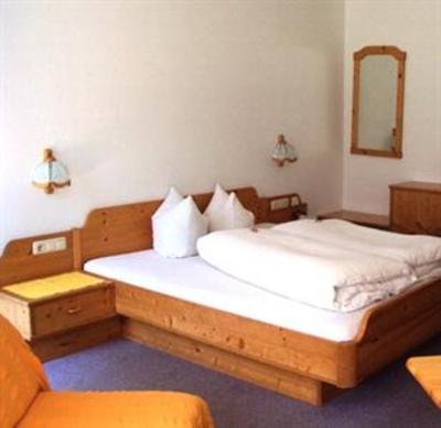 фото отеля Hotel Alpengruss Pension Sankt Leonhard im Pitztal