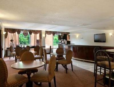 фото отеля Howard Johnson Addison