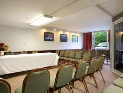 фото отеля Howard Johnson Addison