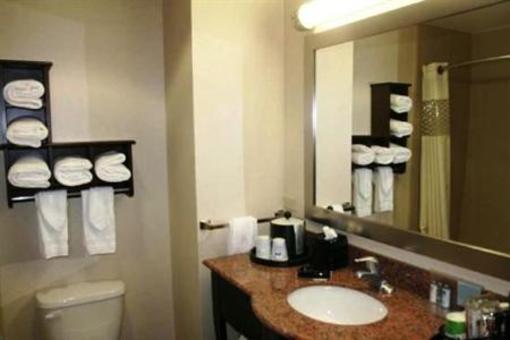 фото отеля Hampton Inn & Suites New Iberia