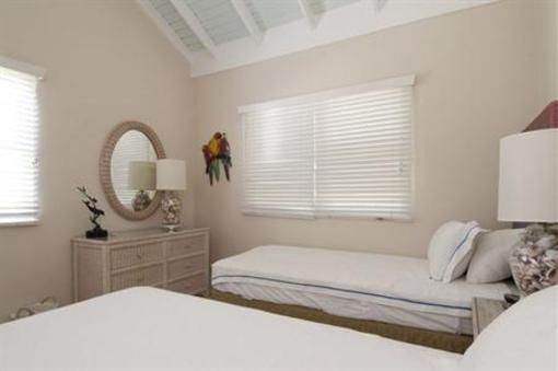 фото отеля Villas of the Galleon