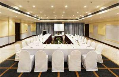 фото отеля The Peerless Inn Durgapur