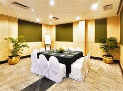 фото отеля The Peerless Inn Durgapur
