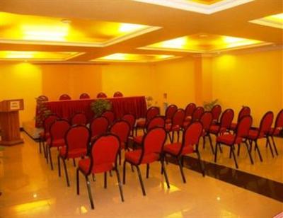 фото отеля Rockbay Hotel