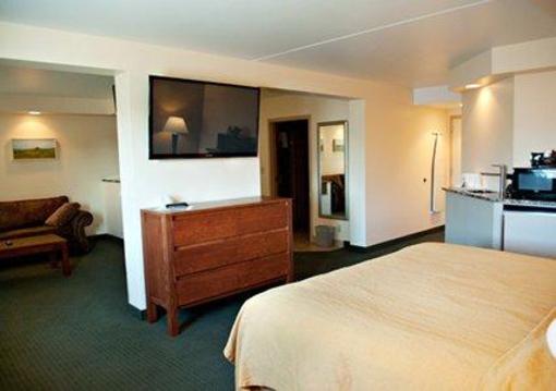 фото отеля Quality Inn & Suites Jamestown