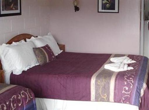 фото отеля Midway Motel