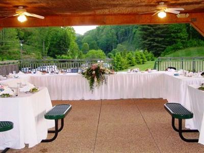 фото отеля Pine Mountain State Resort Pineville