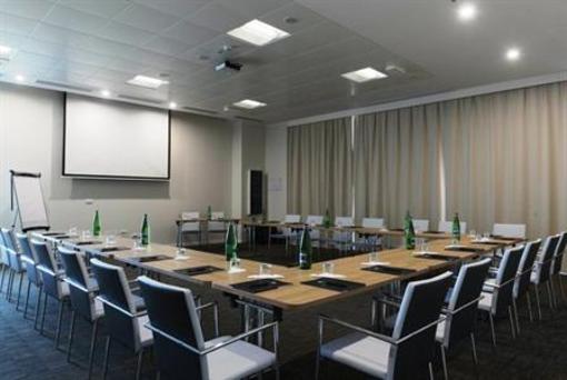 фото отеля Best Western CHC Airport