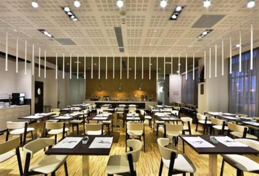 фото отеля Best Western CHC Airport