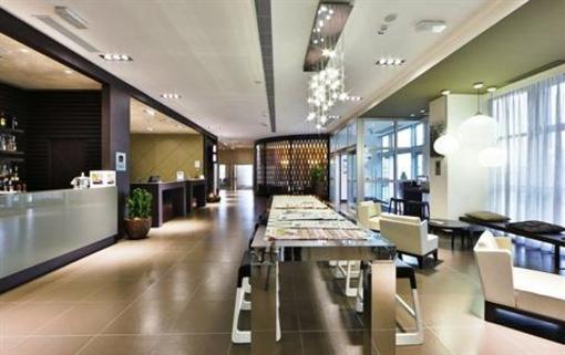 фото отеля Best Western CHC Airport