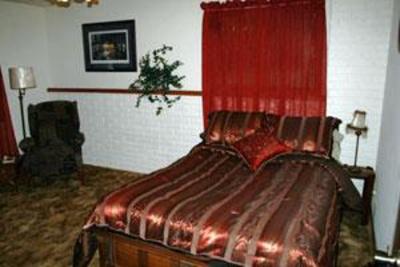 фото отеля Adams Street Country Lodge