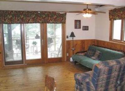 фото отеля Adams Street Country Lodge