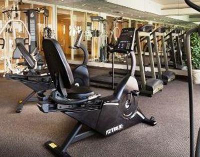 фото отеля Ramada Inn & Suites New Orleans Airport