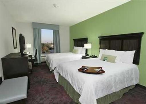 фото отеля Hampton Inn and Suites Winnie
