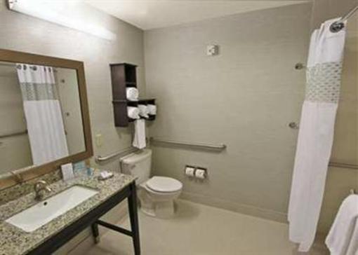 фото отеля Hampton Inn and Suites Winnie