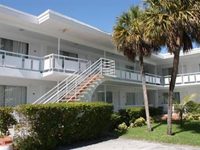 Collins Hotel