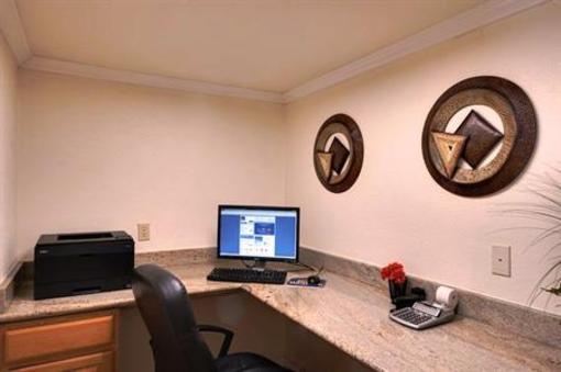фото отеля Best Western Garden Inn San Antonio