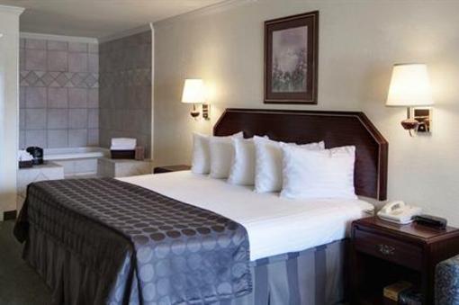 фото отеля Best Western Garden Inn San Antonio