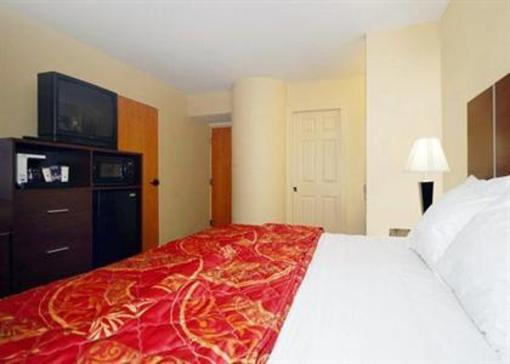 фото отеля Best Western Genetti Inn & Suites Hazle Township